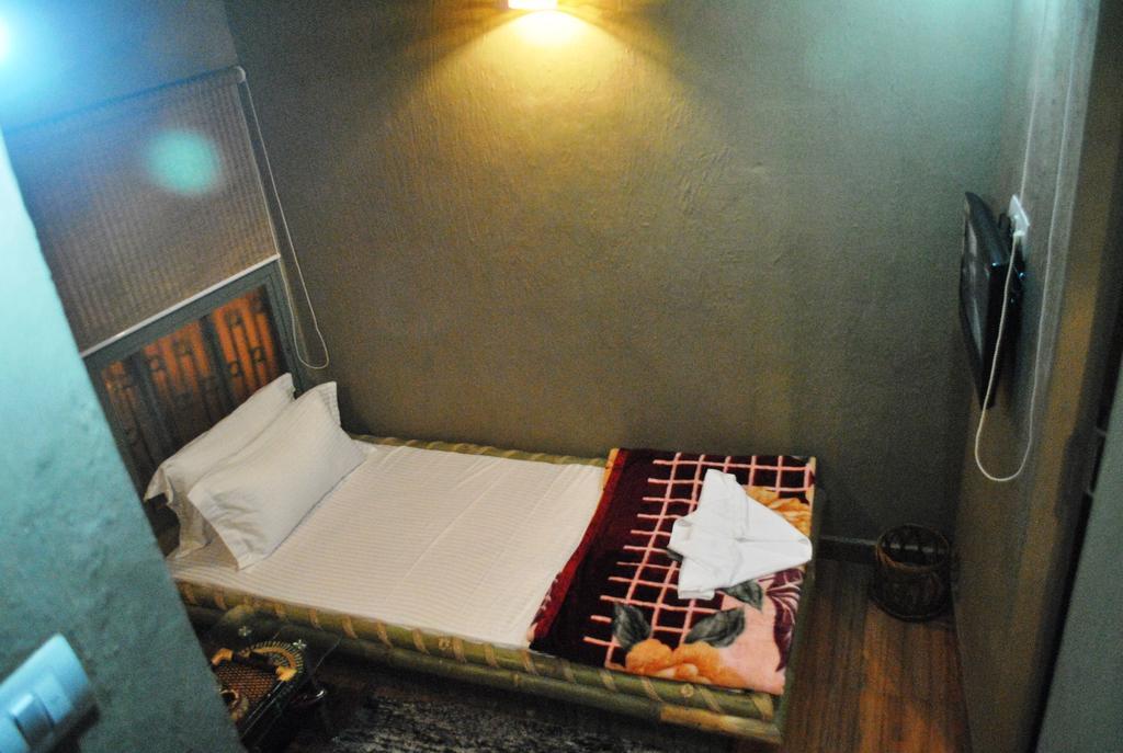 Shri Guest House Varanasi Quarto foto